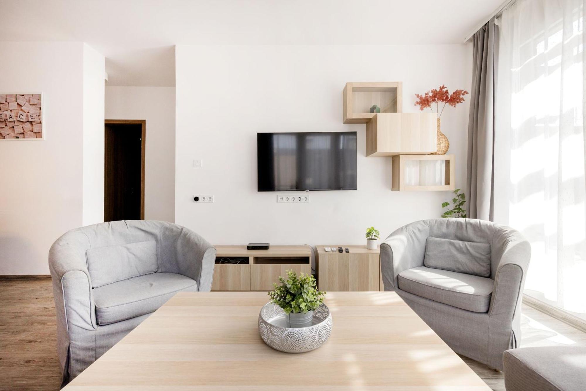 Appartement Bright Floor With Parking Budapest
