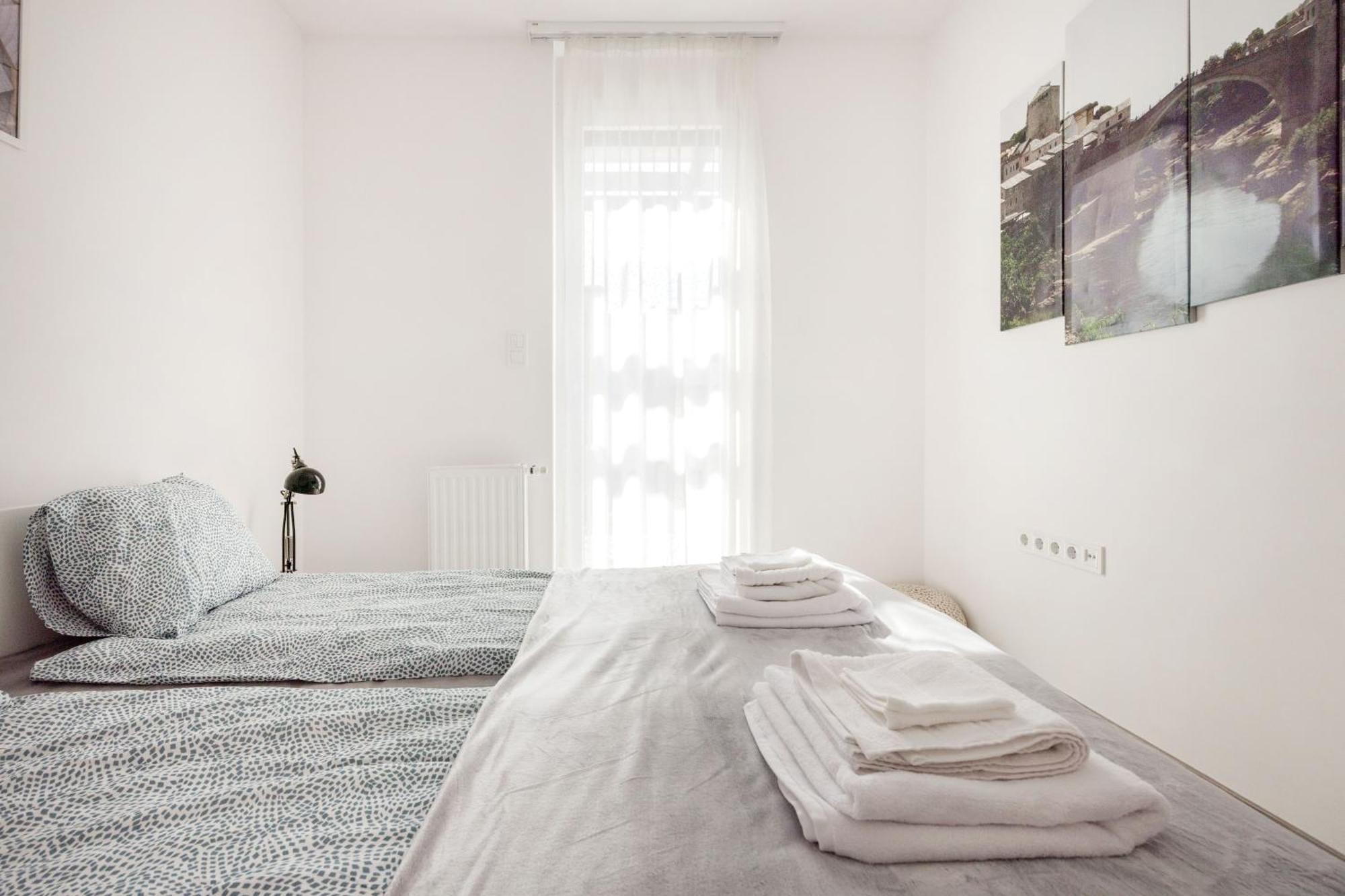 Bright Floor With Parking Appartamento *